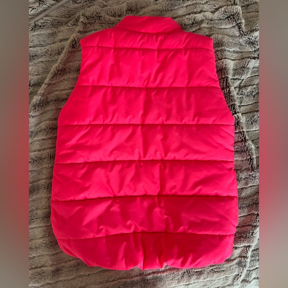 Bright Pink Puma Puffer Vest Girls XS 5/6 - Picture 2 of 4